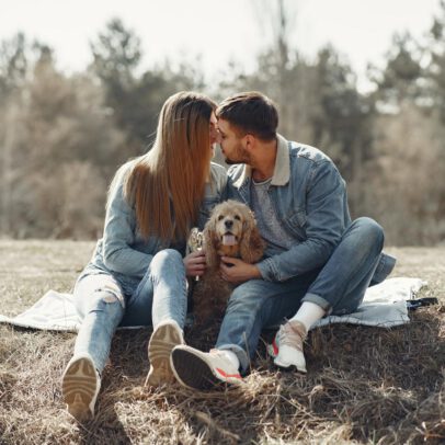 Vakantiethema vakantie met de hond. Vakantiehuis 2 personen Frankrijk!