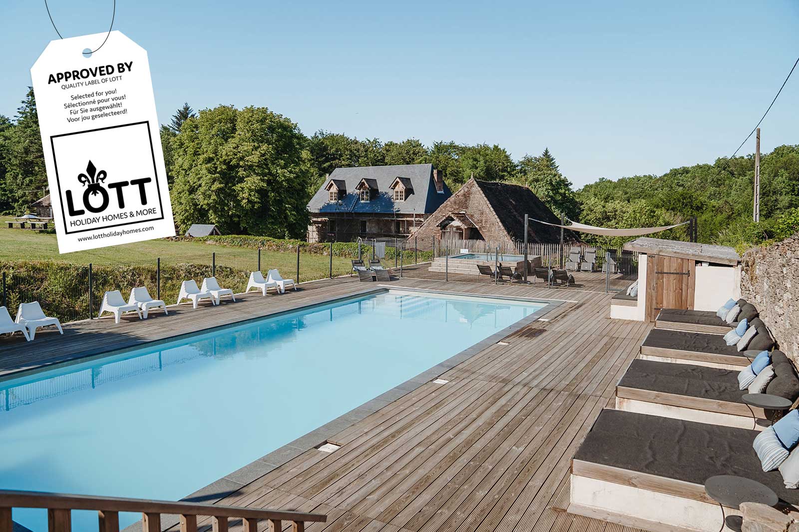 À qui s’adresse LOTT? Ambiance impression piscine maison de vacances France. Du temps de qualité, beaucoup de temps ensemble!