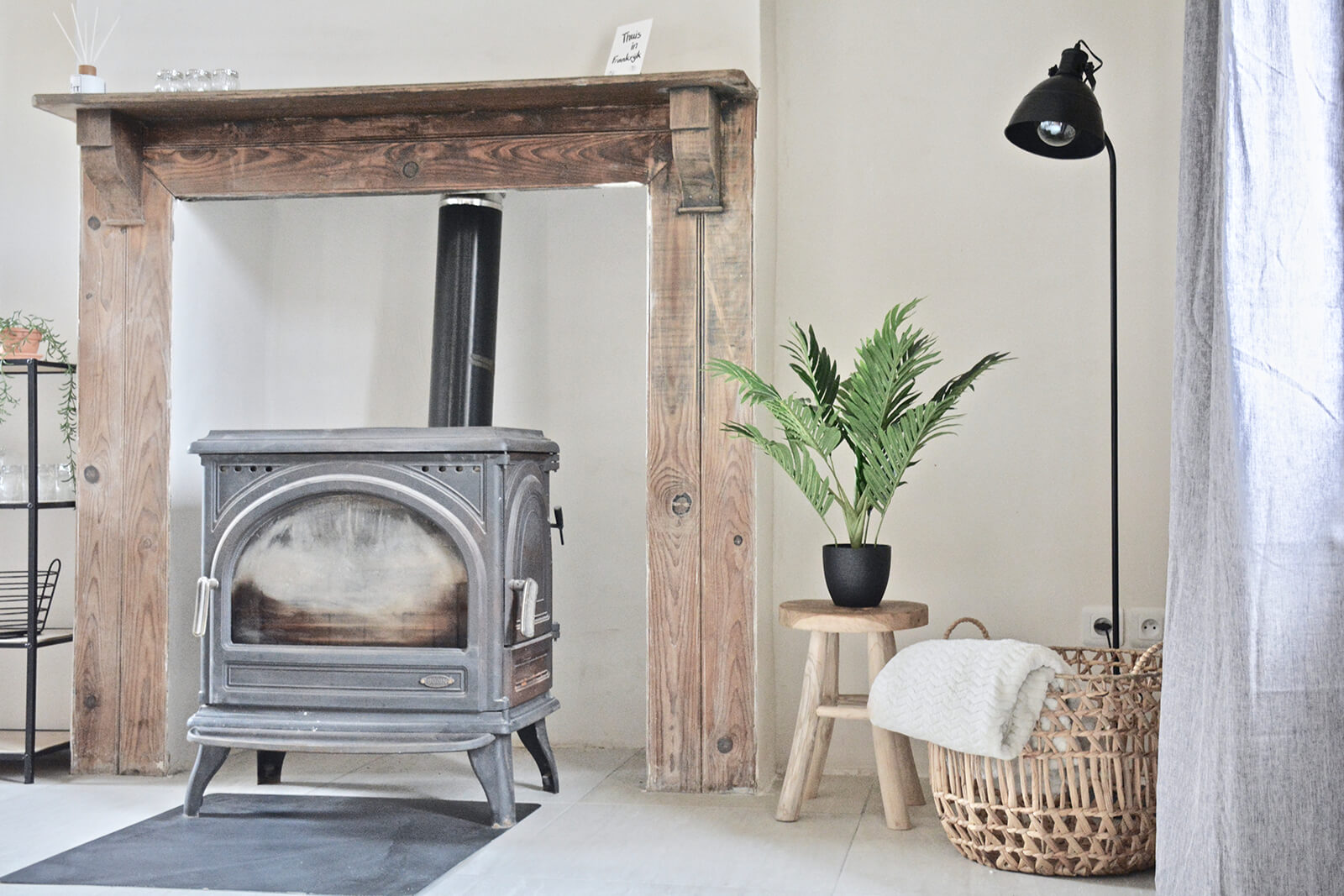 Living room Holiday home LOTT Saint Germain les Belles wood stove atmosphere maker