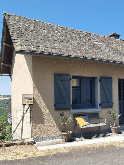 Vakantiehuis LOTT Mur-de-Barrez Frankrijk (Aveyron, Occitanië). Romantisch vakantiehuis met fantastisch panoramisch uitzicht in Frankrijk.